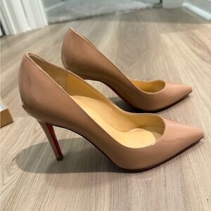 Christian Louboutin pigalle nude heel